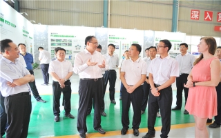 济宁市市委书记傅明先莅临世界杯信誉买球机械