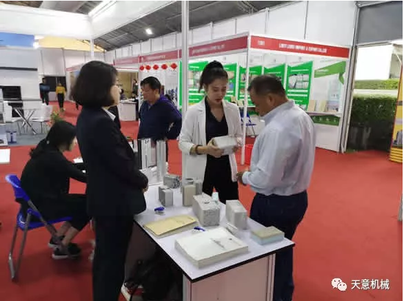 阳春三月，世界杯信誉买球机械亮相2019年越南河内建材展